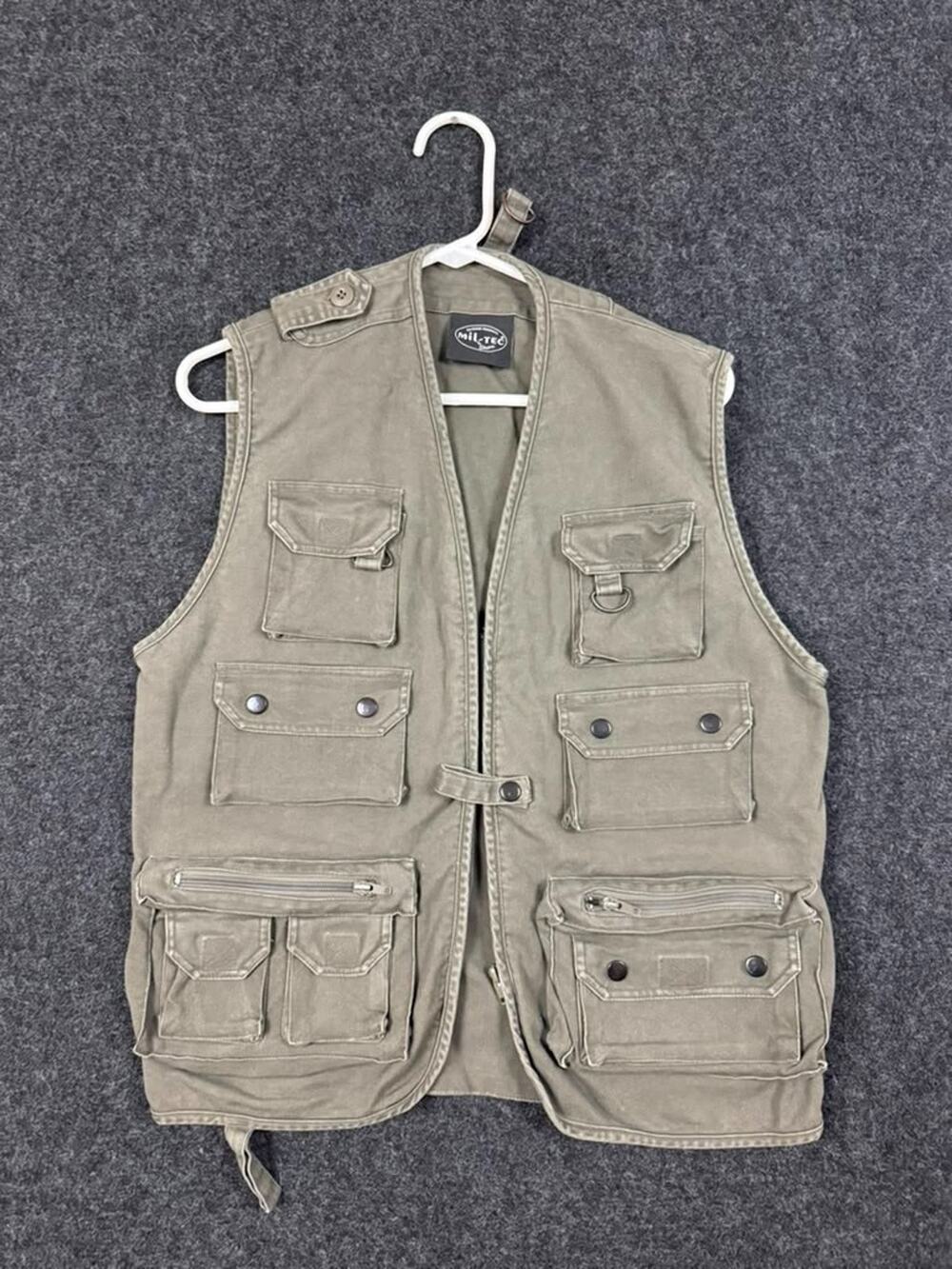 Mil-Tec by Sturm Moleskin Hunting Fishing Vest Men's S Olive Utility
